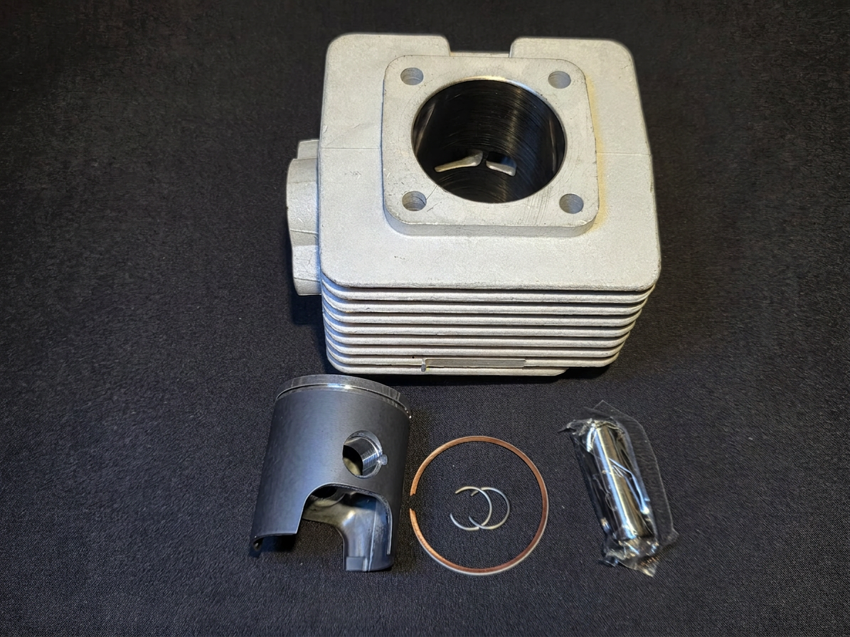 MVL 125 complete cylinder and piston kit with piston, ring, wrist pin and circlips for HE Paramotors MVL 125 engine